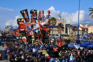 Guida al Carnevale di Viareggio