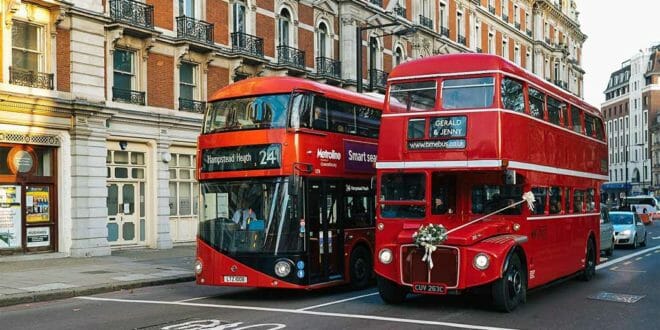 Londra: i bus a due piani