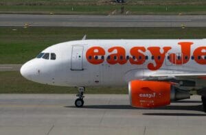 easyjet aeroporti parigi