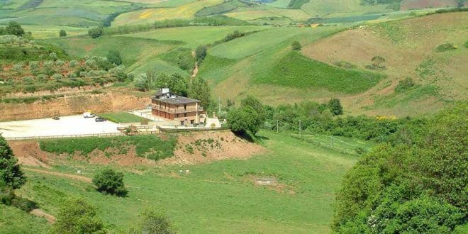 Pasqua alla Rocca dei Briganti (Lazio)