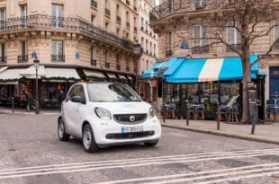 Car Sharing auto elettriche a Parigi