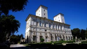 Galleria Borghese, l'esterno